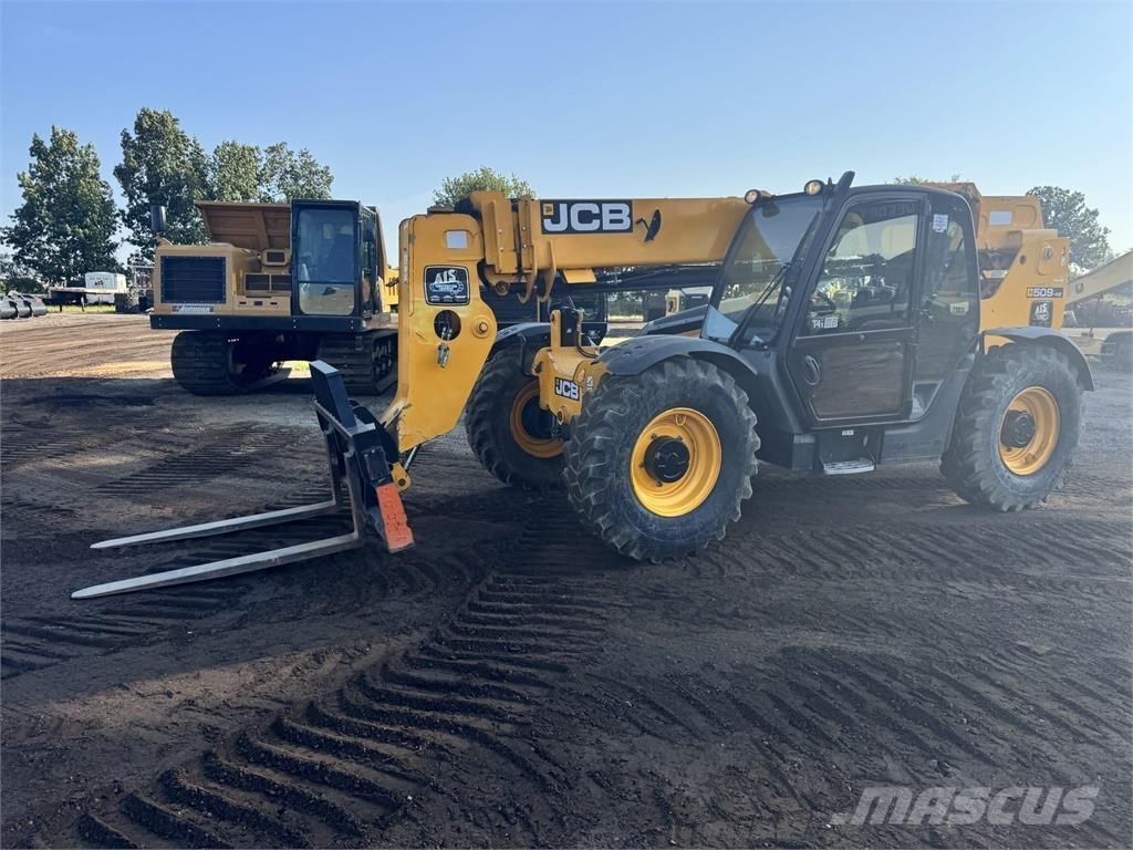 JCB 509-42 Teleskopické manipulátory