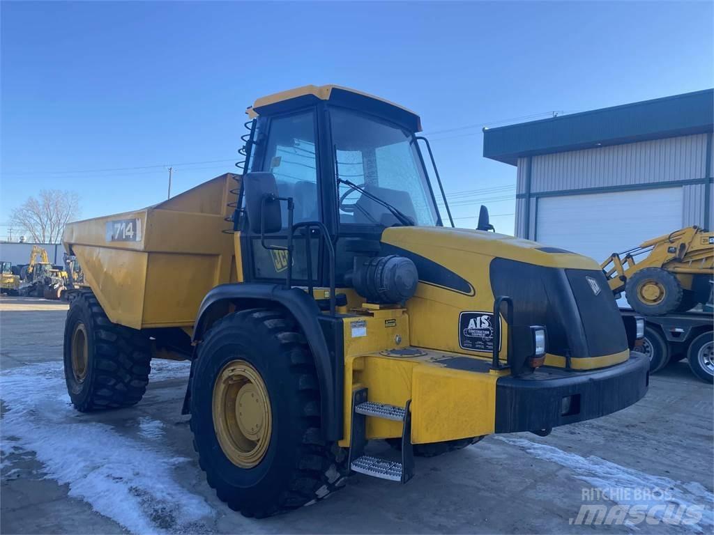 JCB 714 Kĺbové nákladné autá