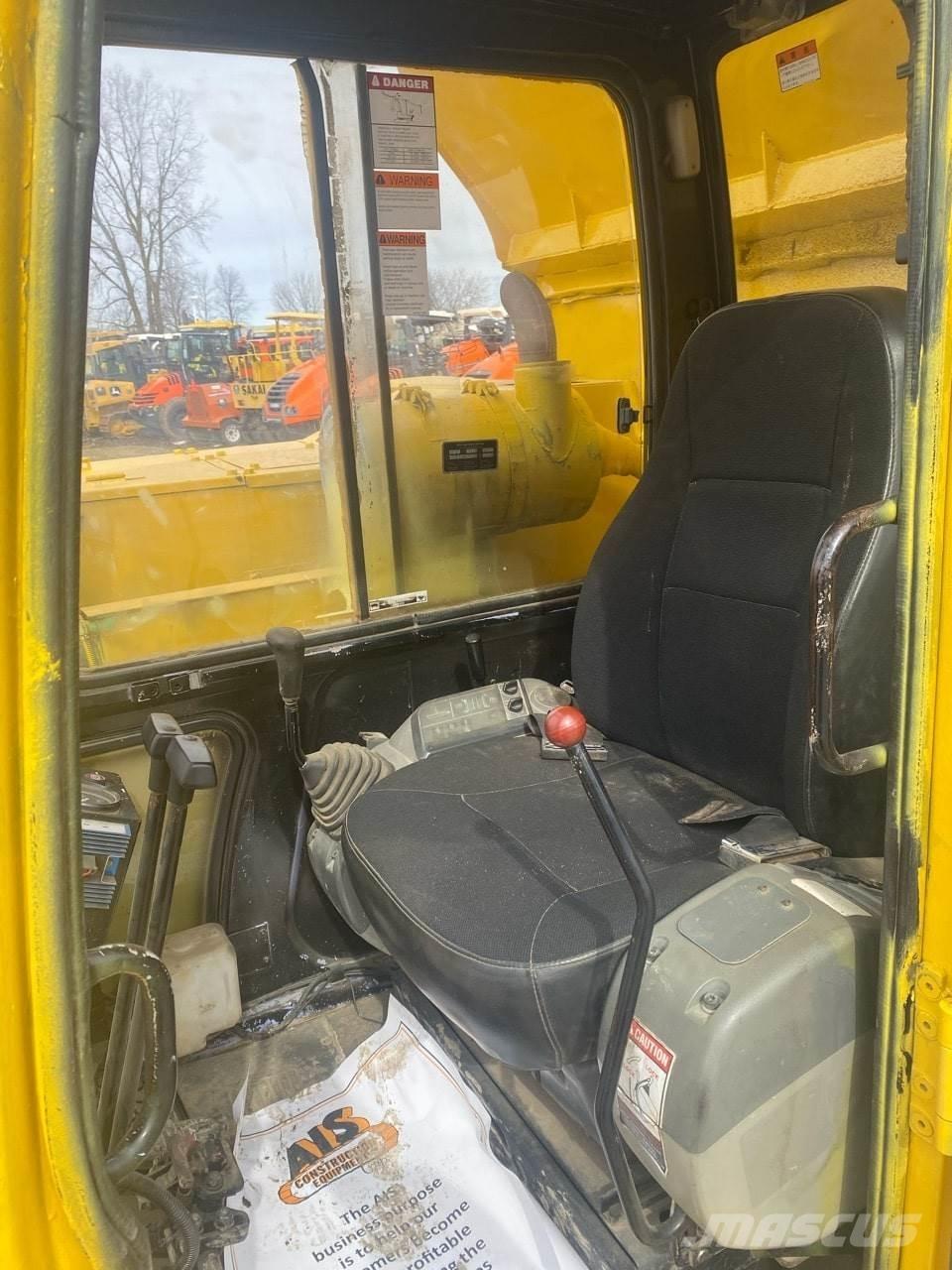 Komatsu CD50 Kĺbové nákladné autá