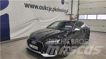 Audi RS5 Automobily