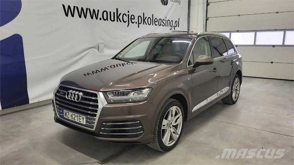 Audi SQ7 Automobily