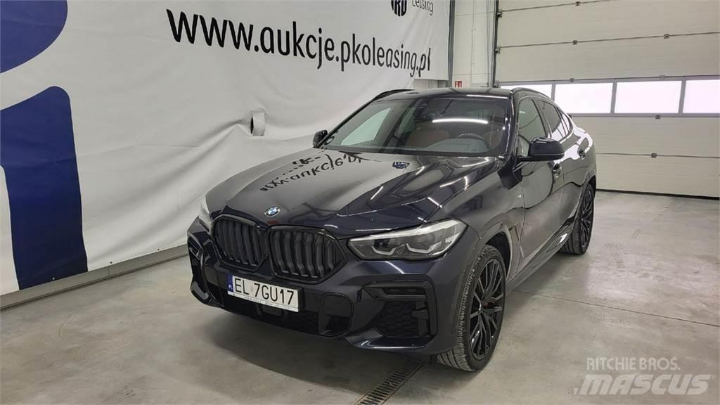 BMW X6 Automobily