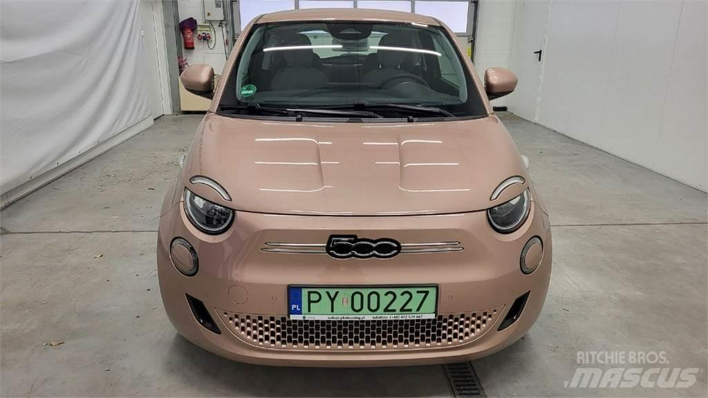 Fiat 500 Automobily