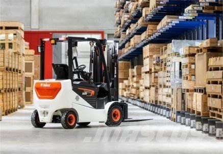 Bobcat B 25NS Akumulátorové vozíky