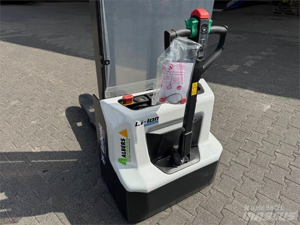 Bobcat LSM 12 N -7 Ručne vedené vysokozdvižné vozíky