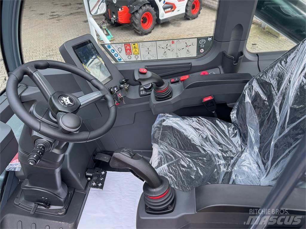 Bobcat TR 50.210 Teleskopické manipulátory