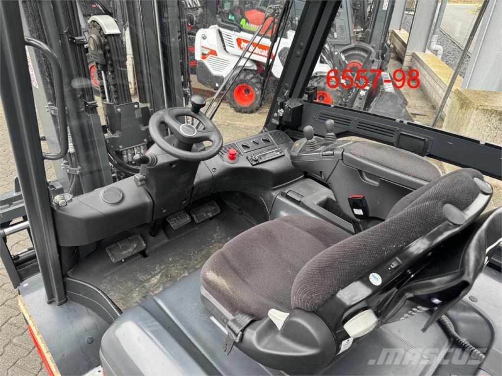 Linde E 50 HL 01 600 Akumulátorové vozíky