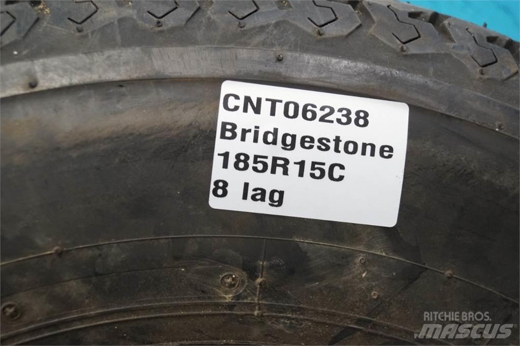  15 185R15C Pneumatiky, kolesá a ráfiky