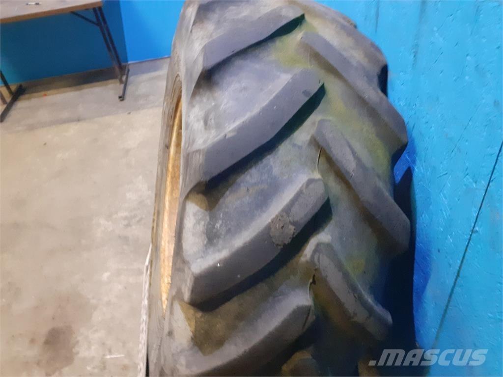  24 460/70R24 Pneumatiky, kolesá a ráfiky