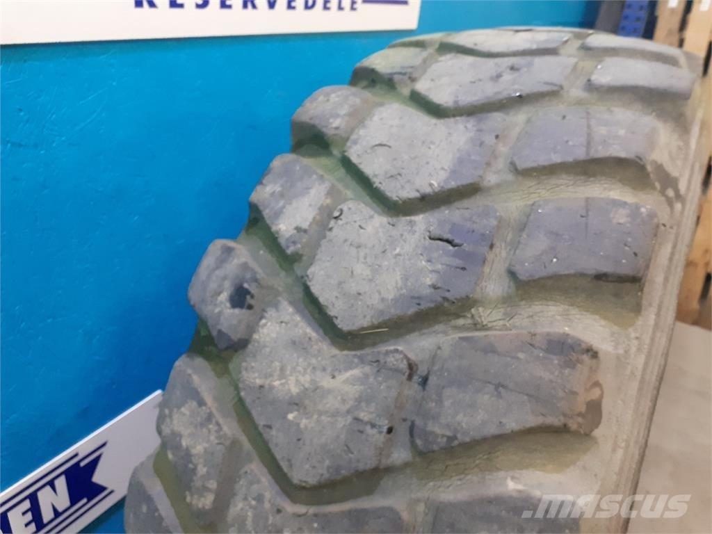  25 20.5R25 Pneumatiky, kolesá a ráfiky
