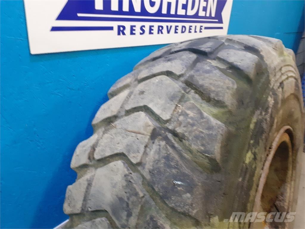  25 20.5R25 Pneumatiky, kolesá a ráfiky