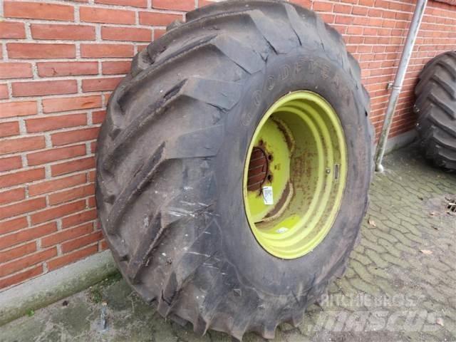  26 23.1/18-26 Pneumatiky, kolesá a ráfiky