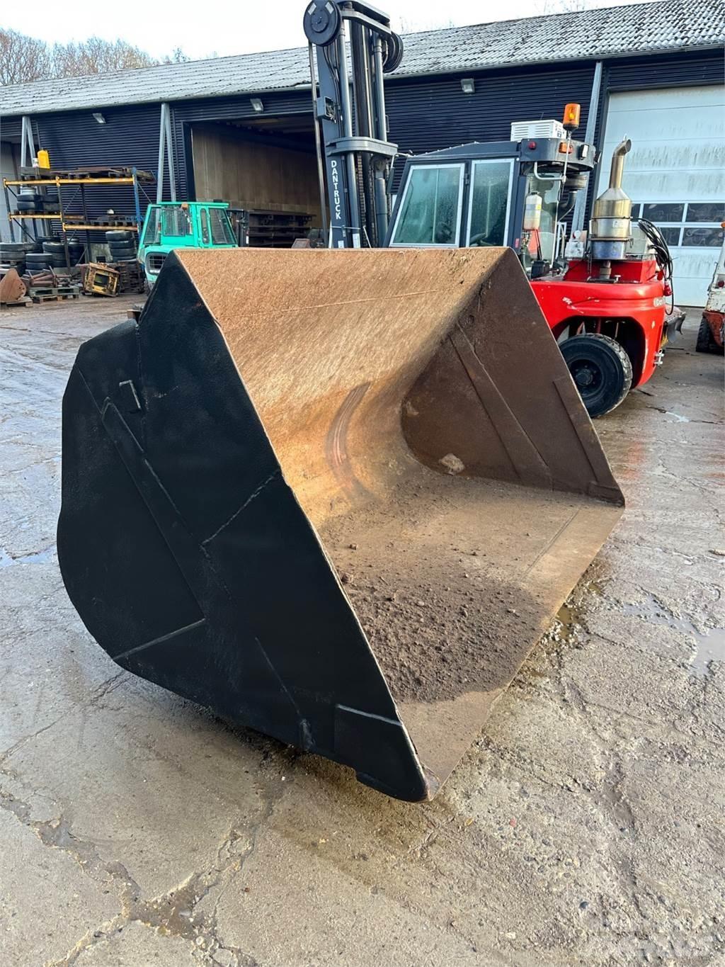  2600mm Radlice