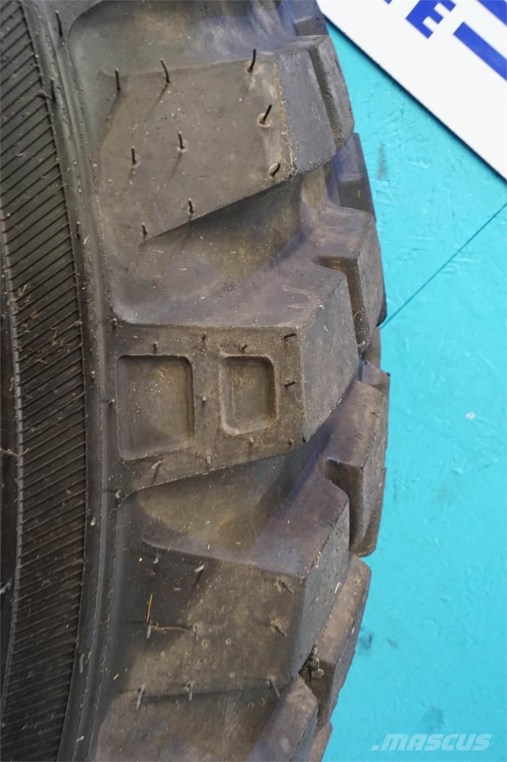  28 440/80R28 Pneumatiky, kolesá a ráfiky
