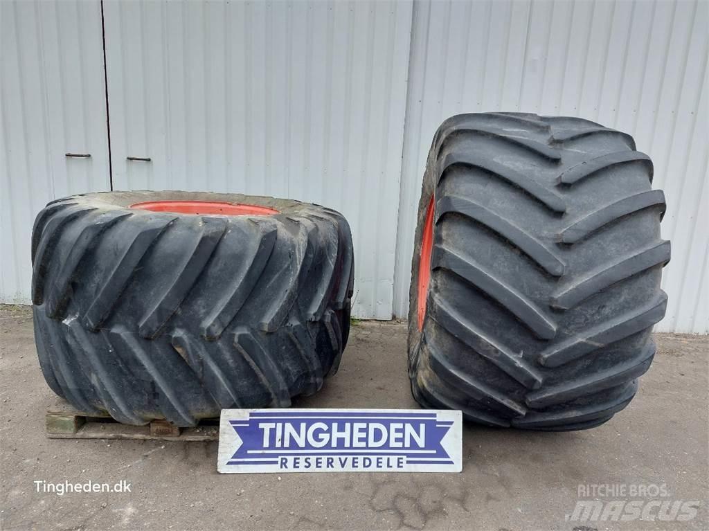  32 1050/50 R32 Pneumatiky, kolesá a ráfiky