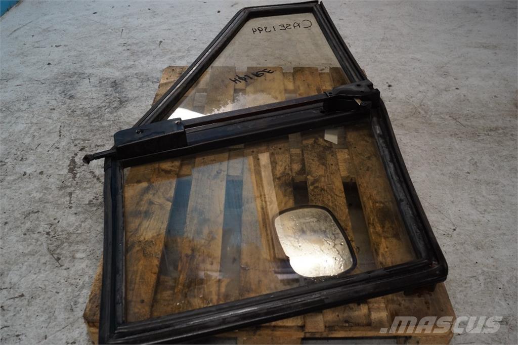 CASE 1394 Kabíny a interiér