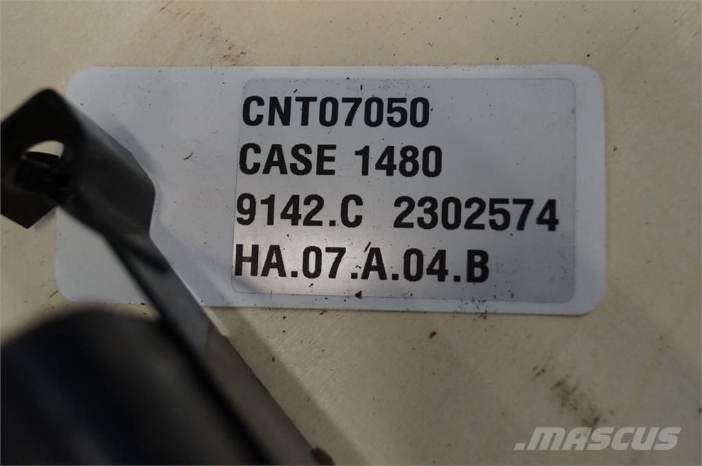 CASE 1480 Elektronika