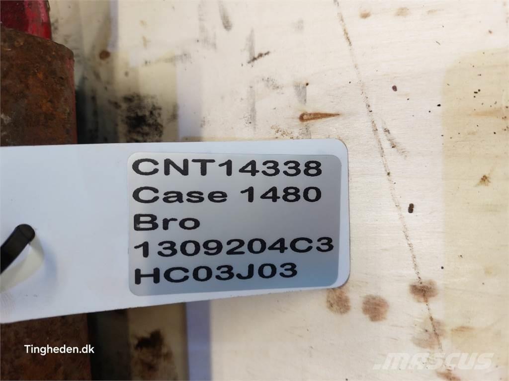 CASE 1480 Príslušenstvo a náhradné diely ku kombajnom