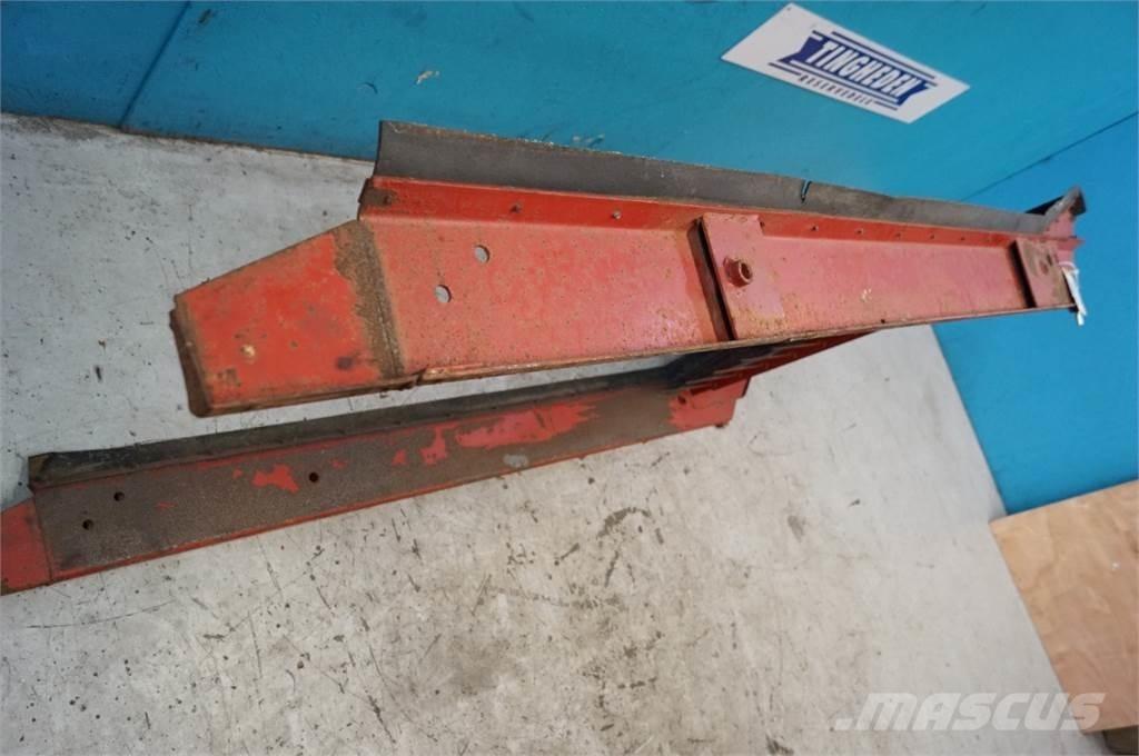 CASE 1620 Posýpače soli a piesku