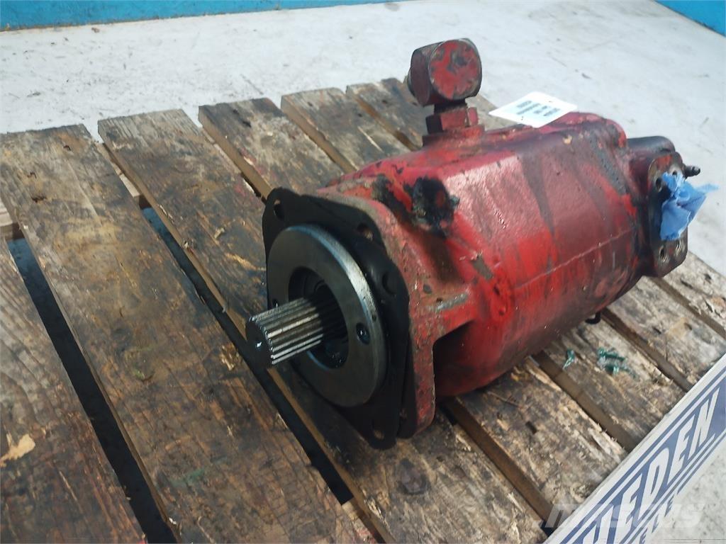 CASE 1680 Hydraulika