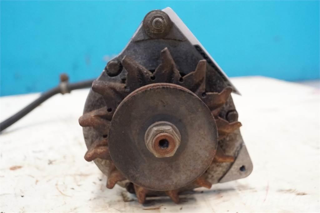 CASE 1680 Elektronika