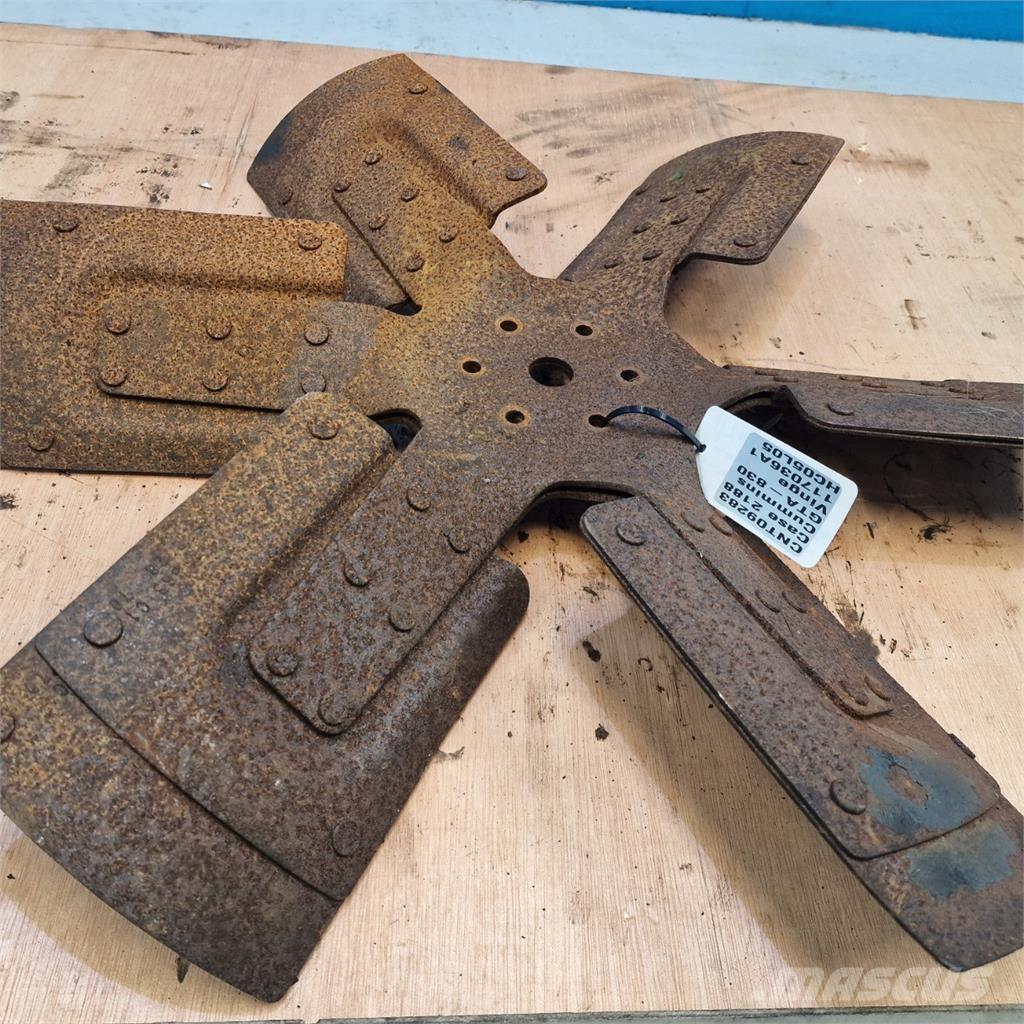 CASE 2188 Radiátory