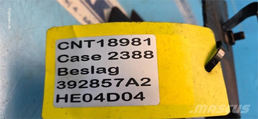 CASE 2388 Príslušenstvo a náhradné diely ku kombajnom