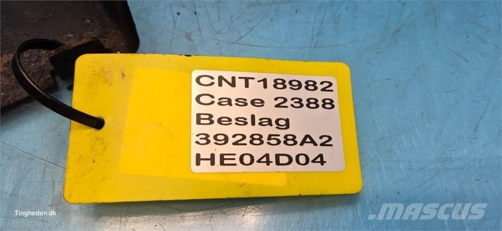 CASE 2388 Príslušenstvo a náhradné diely ku kombajnom