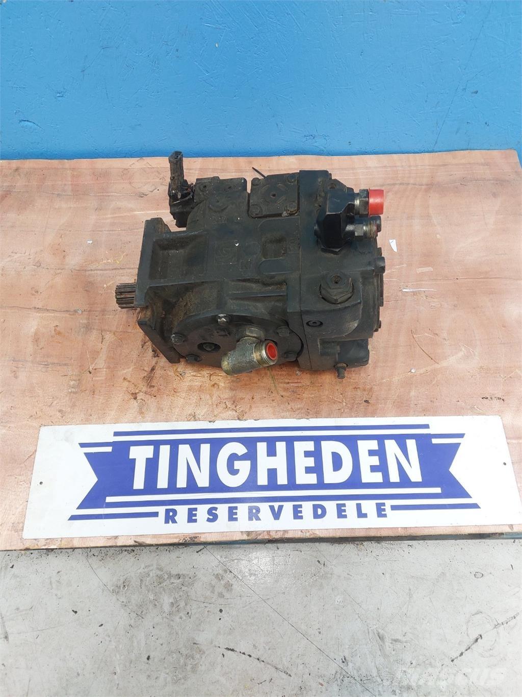CASE 7010 Hydraulika