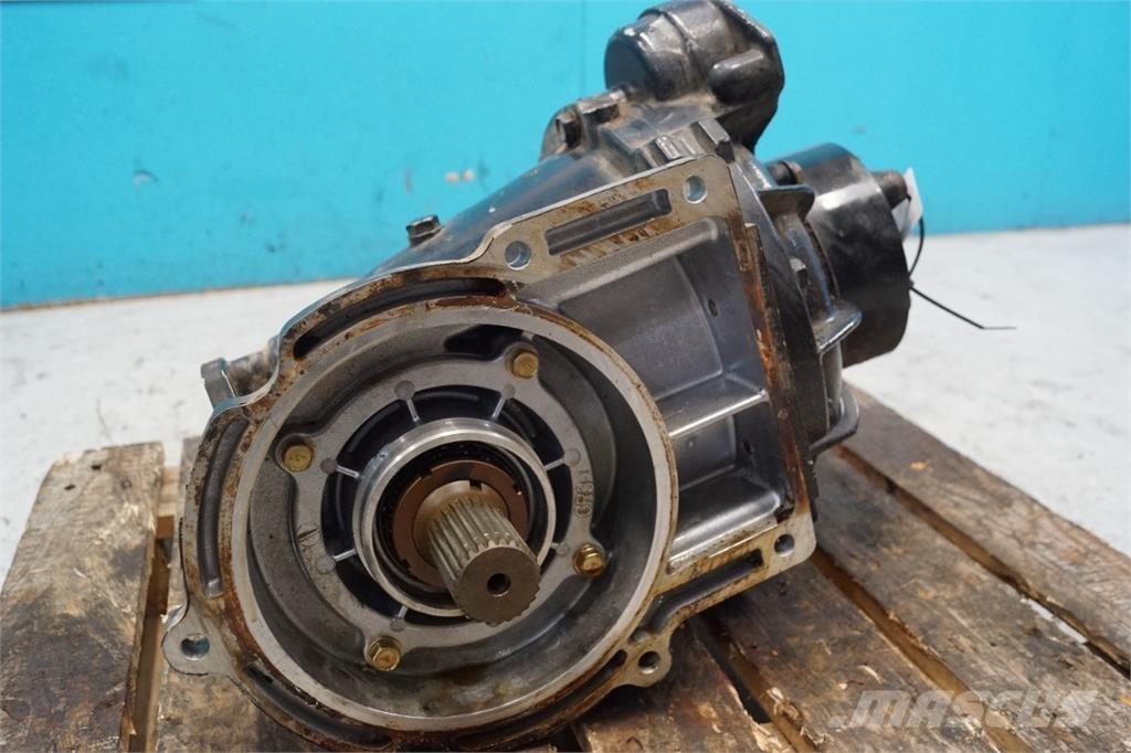 CASE 8010 Prevodovka
