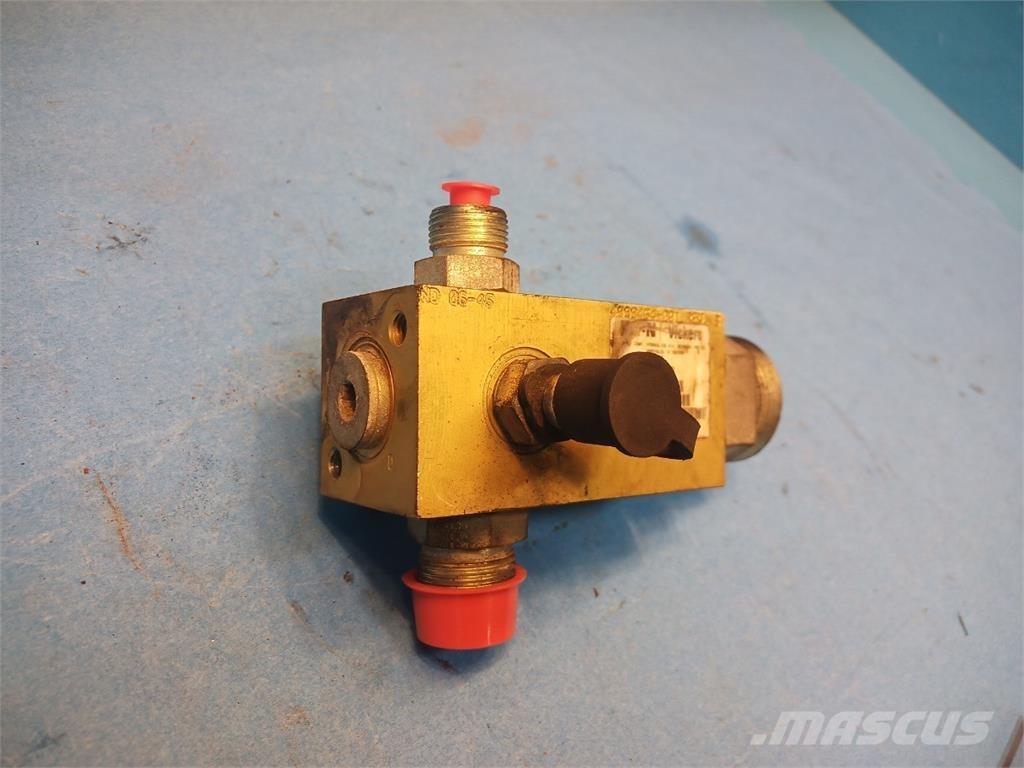 CASE 8010 Hydraulika