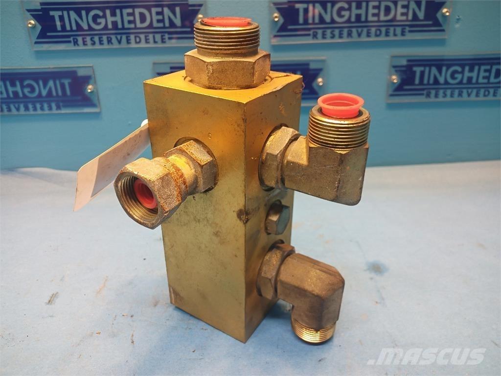 CASE 8010 Hydraulika