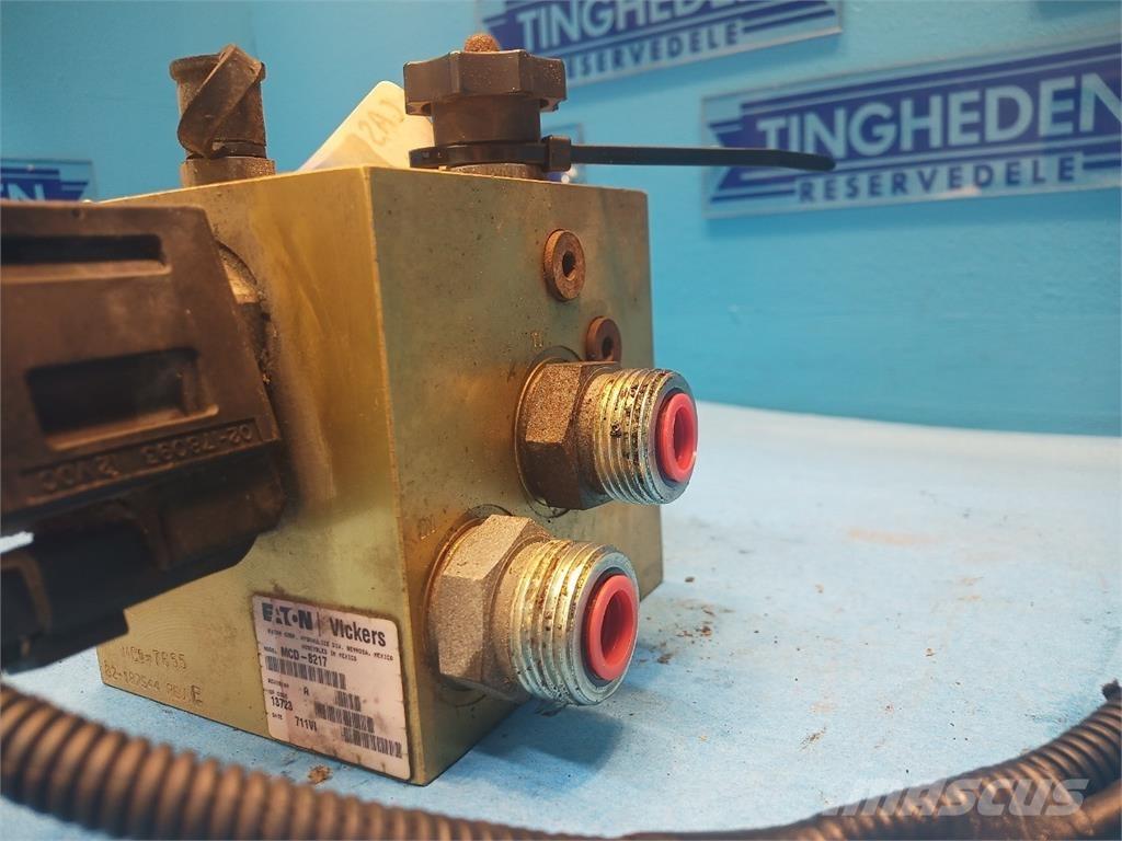 CASE 8010 Hydraulika