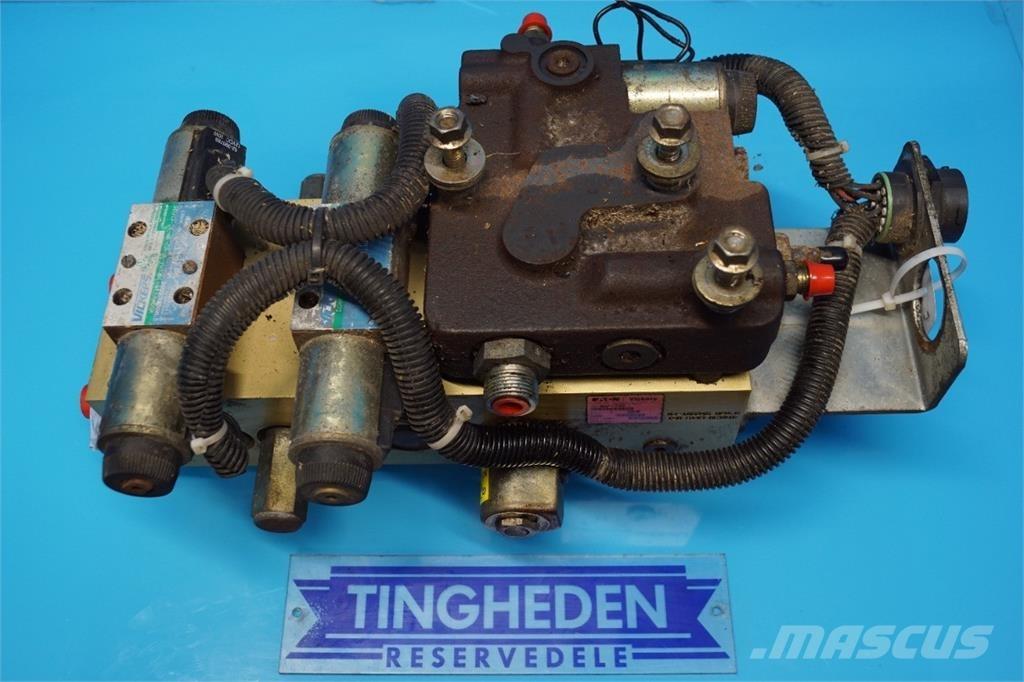 CASE 8010 Hydraulika