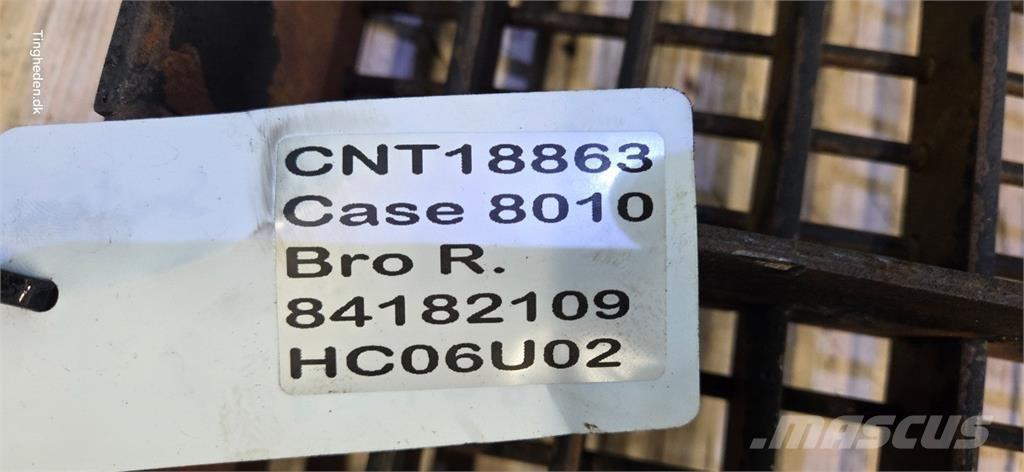 CASE 8010 Príslušenstvo a náhradné diely ku kombajnom