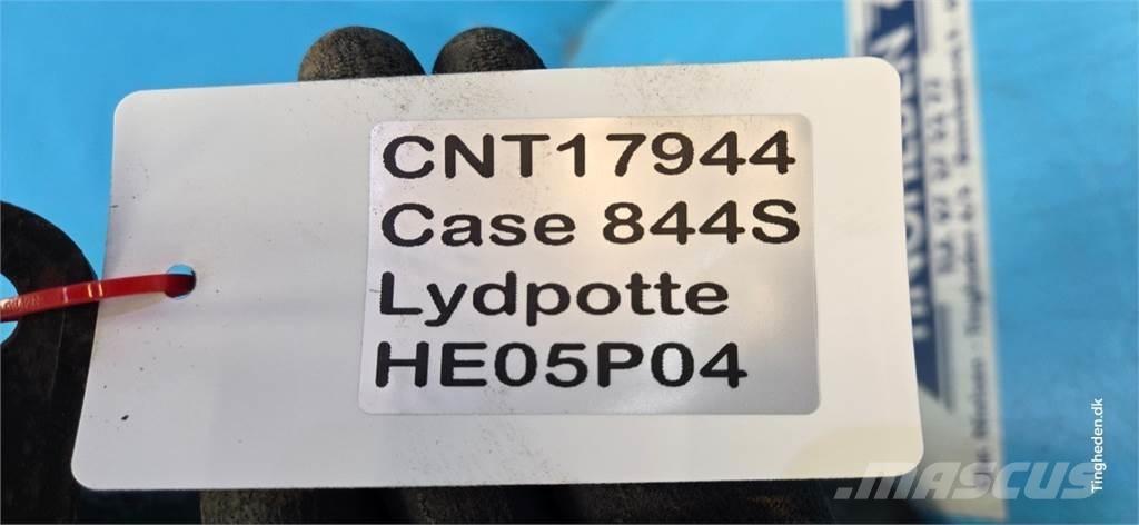 CASE 844S Motory