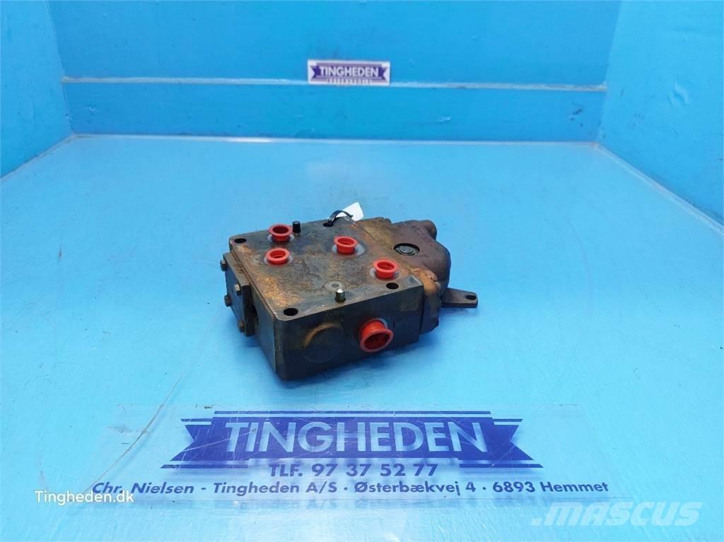CASE 844XL Hydraulika