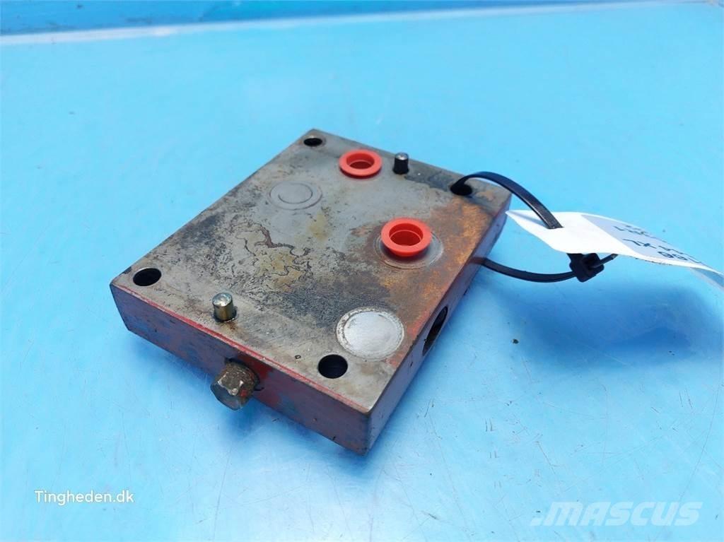 CASE 844XL Hydraulika