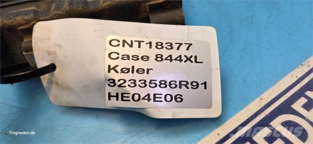 CASE 844XL Radiátory