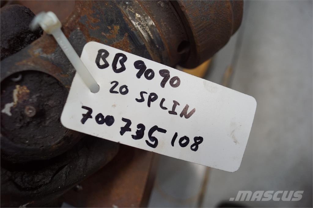 CASE 9010 Príslušenstvo a náhradné diely ku kombajnom
