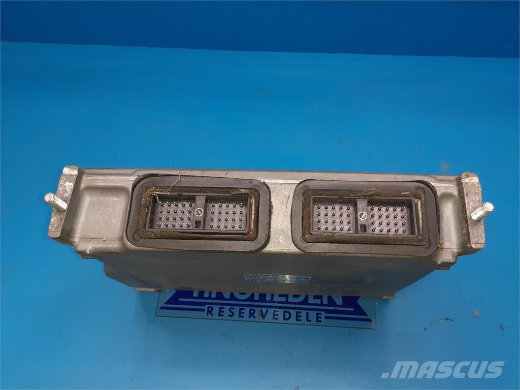 CASE 9230 Elektronika