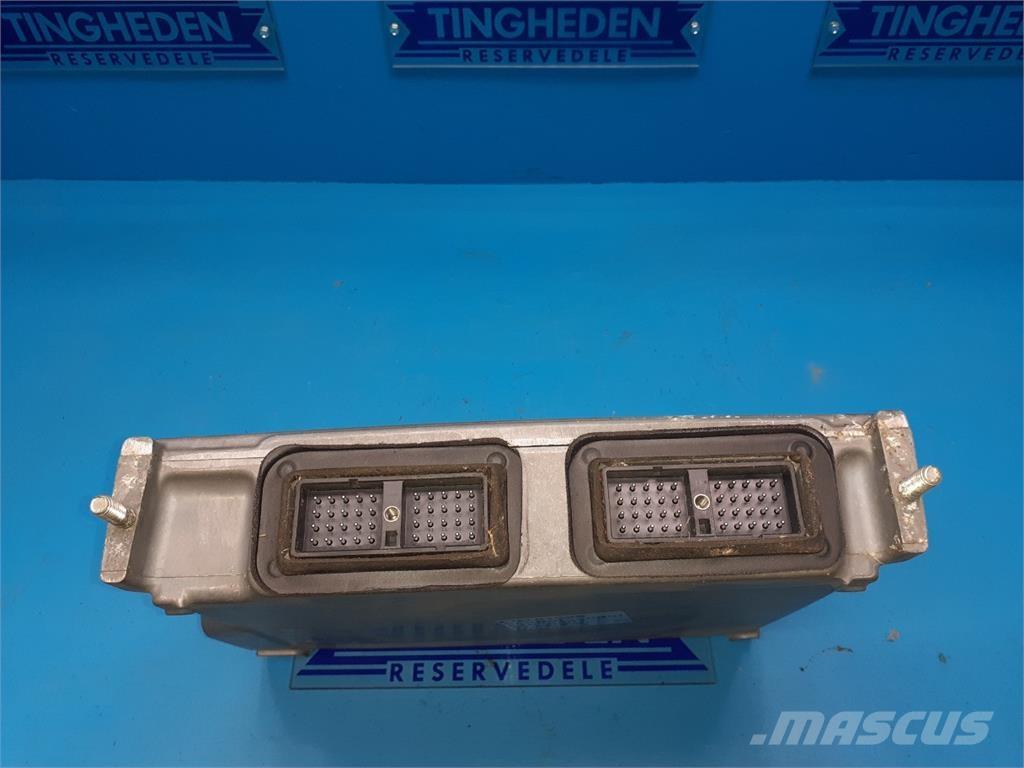 CASE 9230 Elektronika