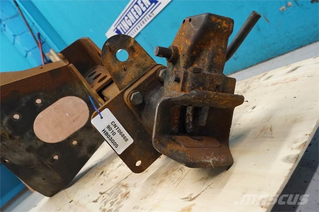 CASE Axial 9010 Príslušenstvo a náhradné diely ku kombajnom