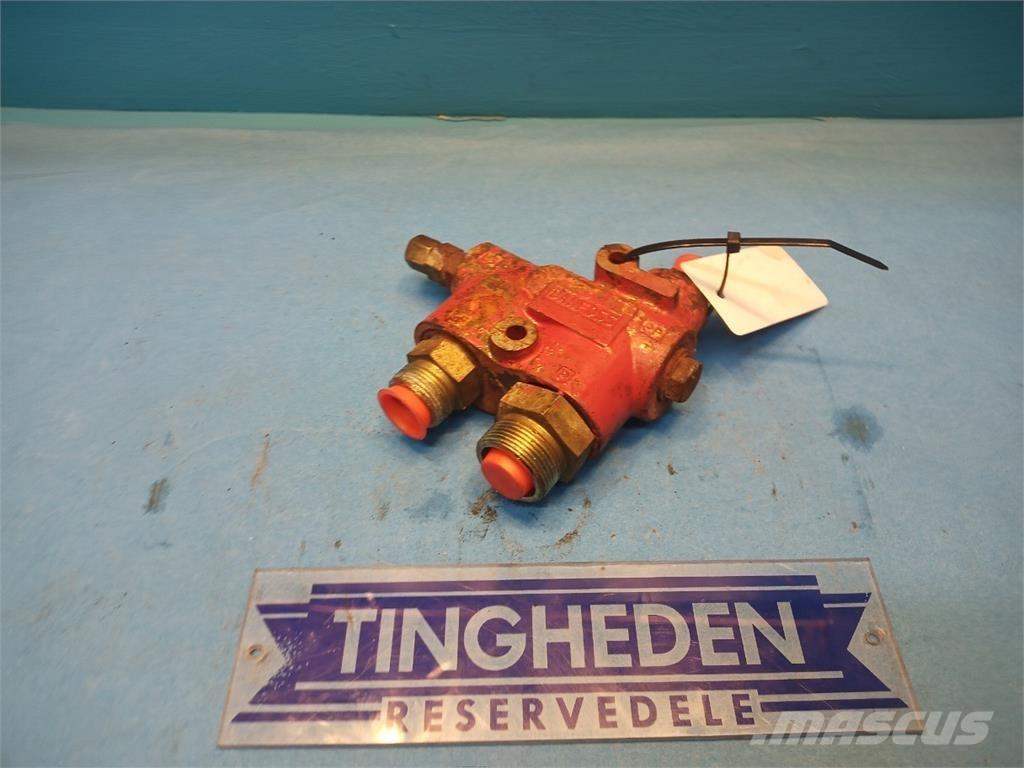 CASE CF80 Hydraulika