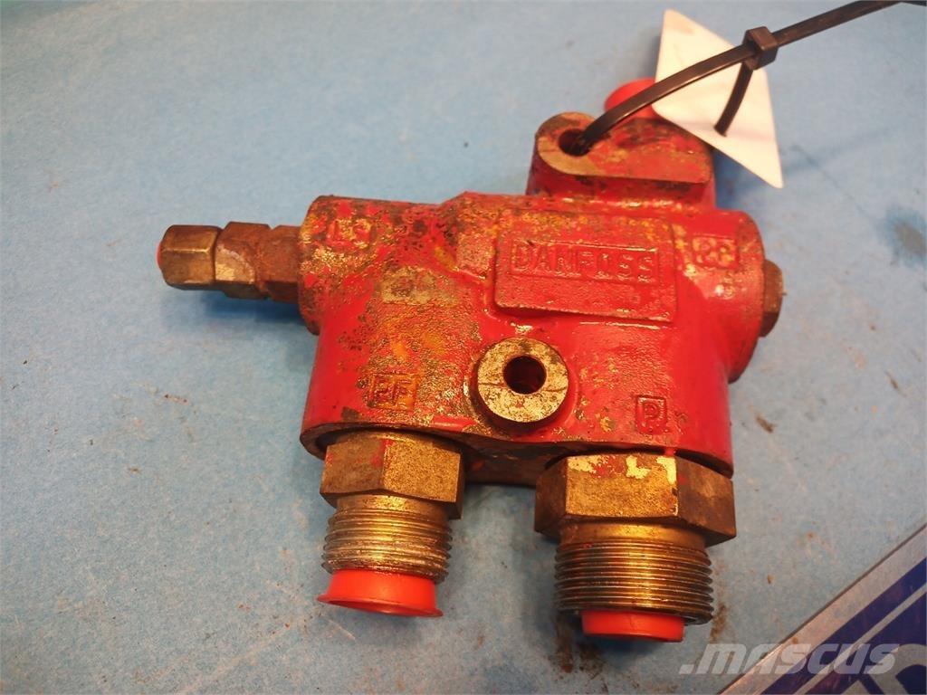 CASE CF80 Hydraulika