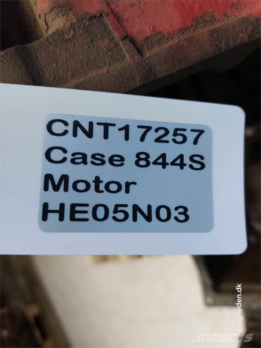 CASE D268 Motory