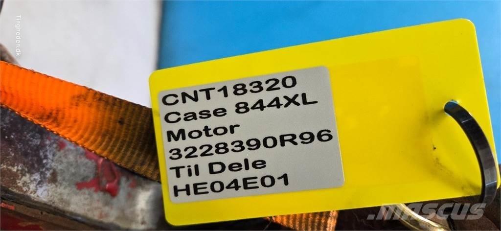 CASE D268 Motory