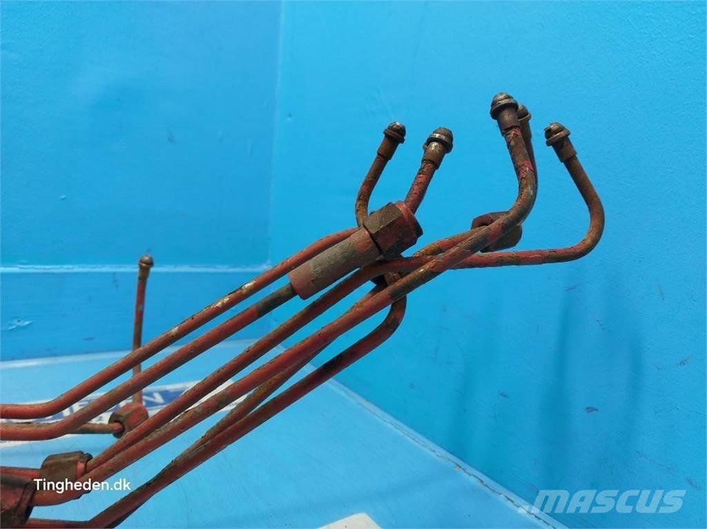 CASE DT467 Motory