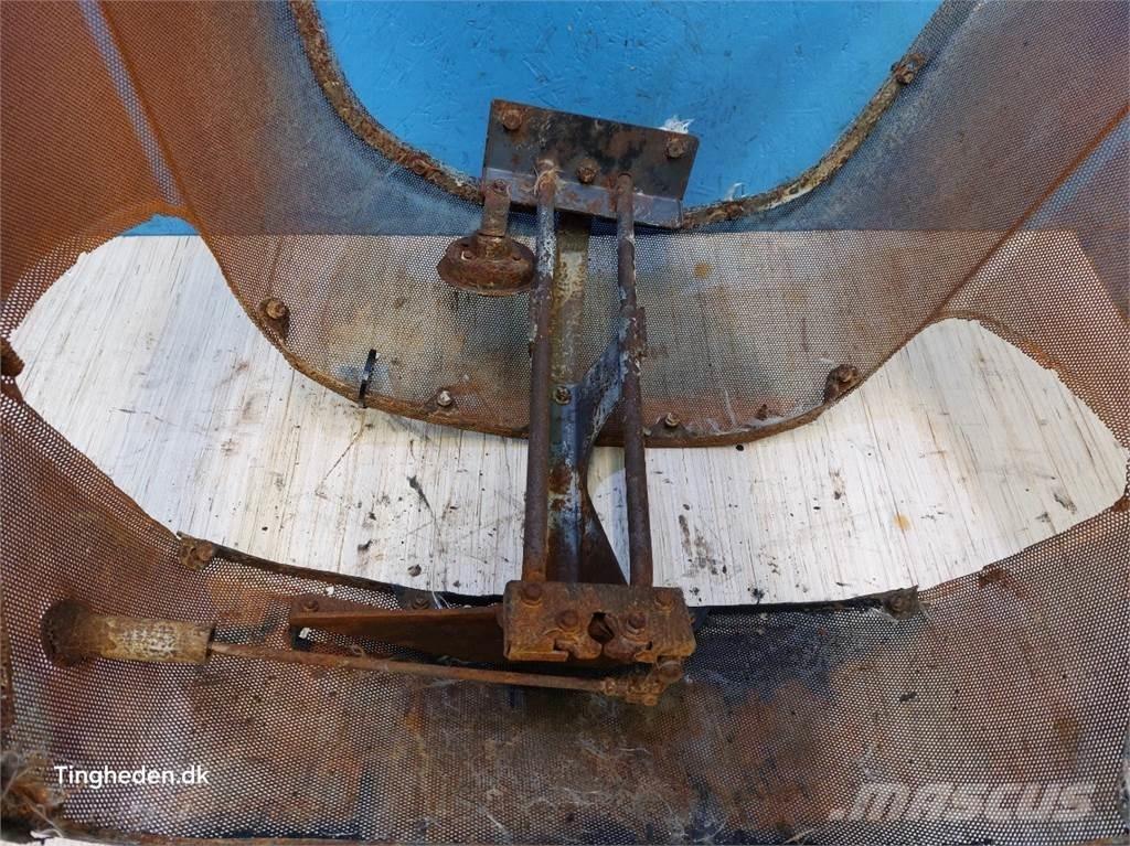 CASE Farmall 95A Ďalšie príslušenstvo traktorov