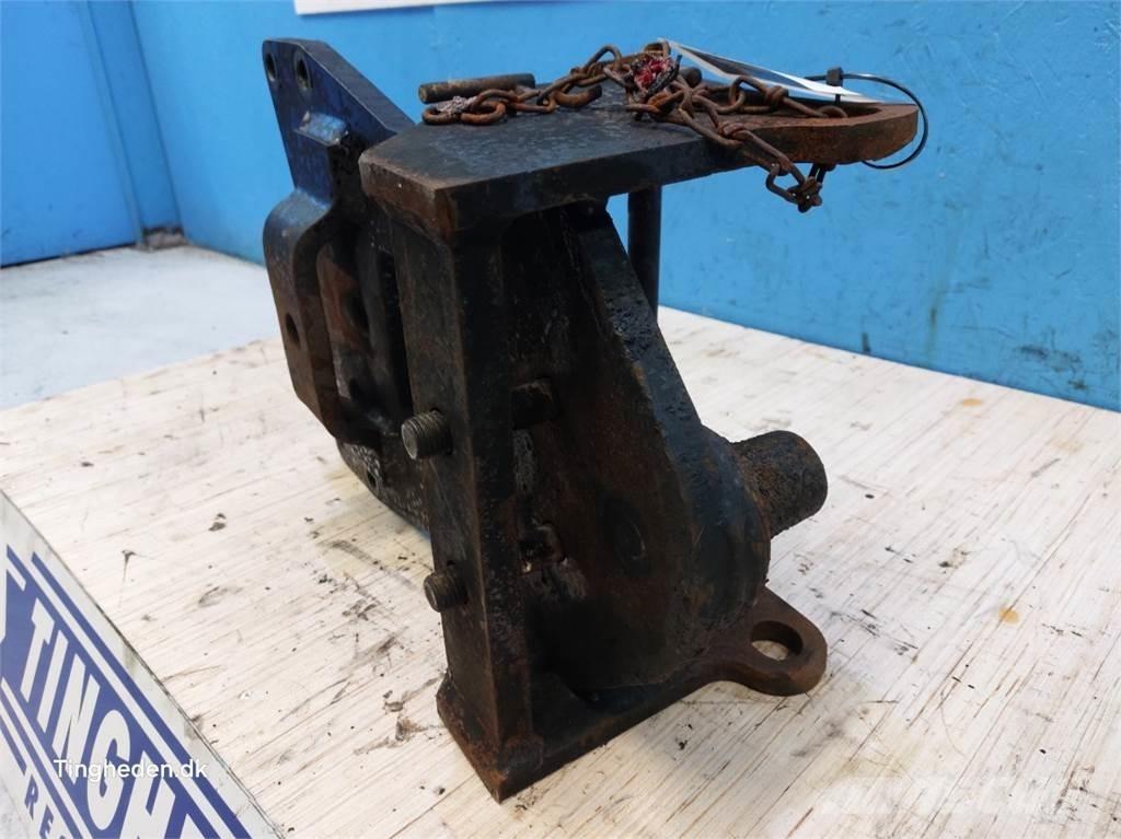 CASE Farmall 95A Ďalšie príslušenstvo traktorov